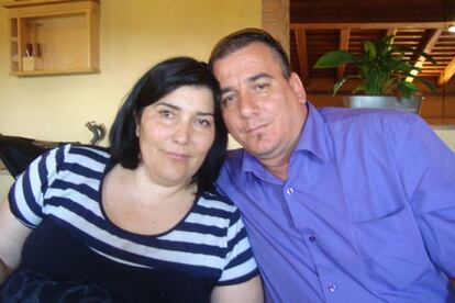María Dolores Milla y su marido Juan Manuel López han cobrado ahora la ayuda correspondiente a mayo.