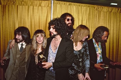 Fleetwood Mac tras ganar el premio Grammy a "Mejor disco del a?o" en 1978. 