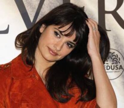 La actriz Penélope Cruz, madre por primera vez hace poco más de dos años, está embarazada de su segundo hijo y no asistirá a la ceremonia de entrega de los Premios Goya este domingo por motivos de agenda, según ha confirmado a Efe su representante Javier Giner. EFE/Archivo