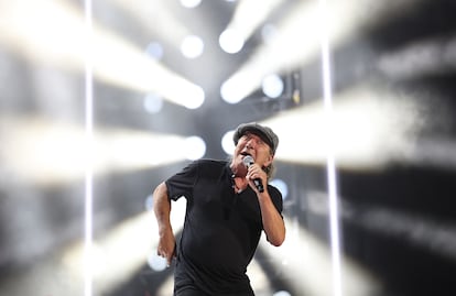 El cantante de AC/DC, Brian Johnson, en un momento del concierto.