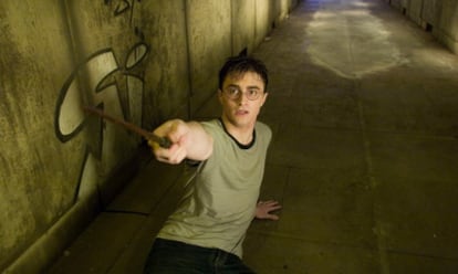 Cinema-goers in Catalonia will be able to see the latest Harry Potter film dubbed into Catalan.