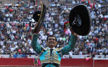 El diestro mexicano Joselito Adame, en la Monumental de Ciudad de México.