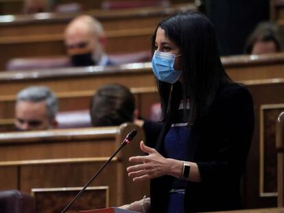 MADRID, 19/05/2021.- La líder de Ciudadanos, Inés Arrimadas, durante su intervención en la sesión de control al Ejecutivo de este miércoles en el Congreso marcada por la crisis migratoria con Marruecos. EFE/ Fernando Alvarado