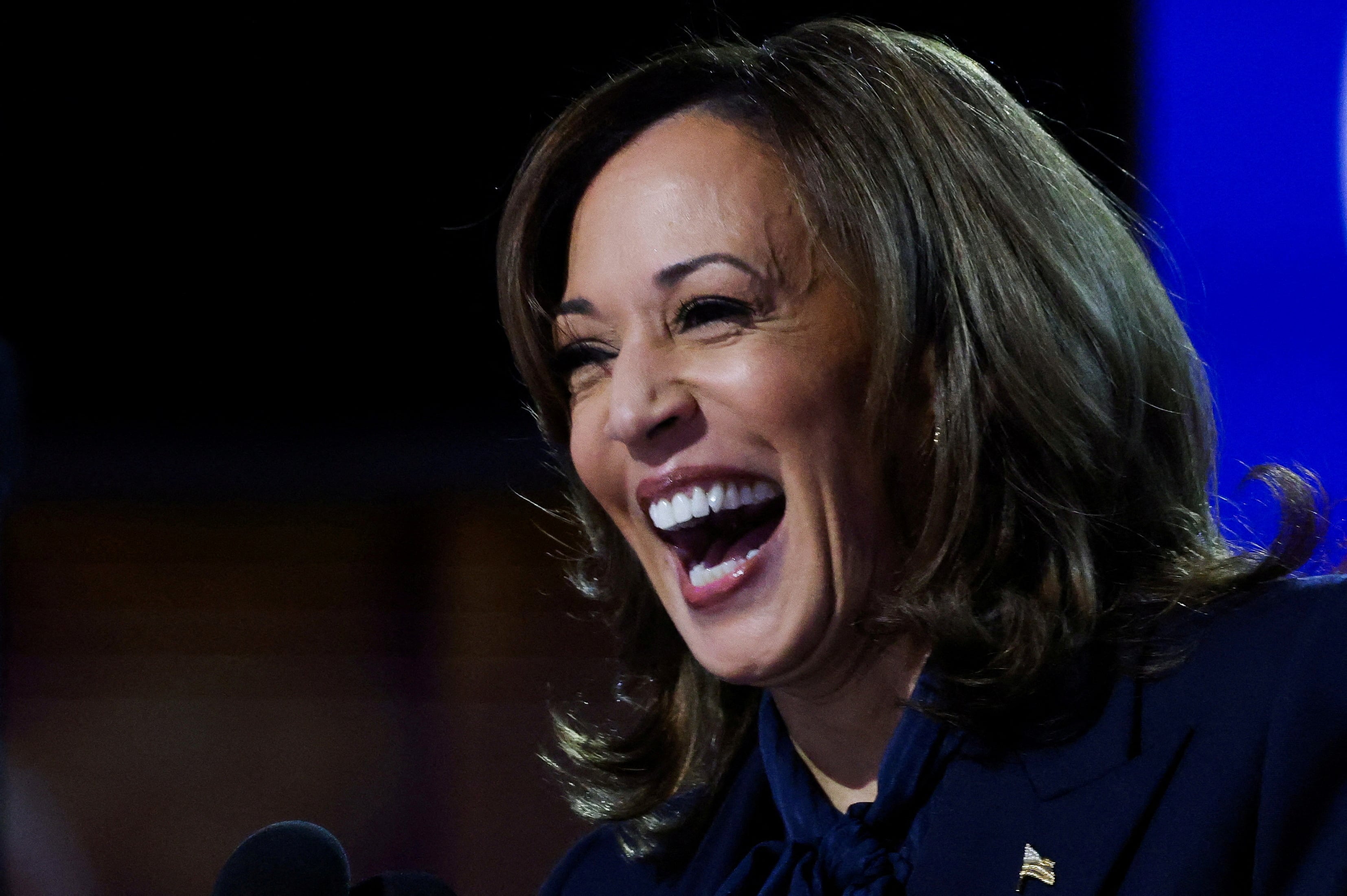 La campaña de Kamala Harris pulveriza récords de recaudación con 540 millones de dólares en un mes 