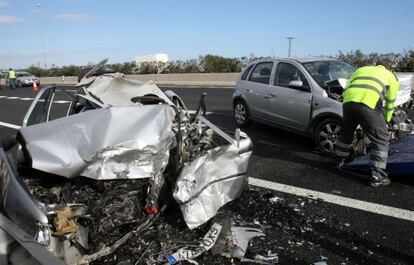 Accidente mortal causado por un kamikaze en la A-70 en Alicante en 2008.