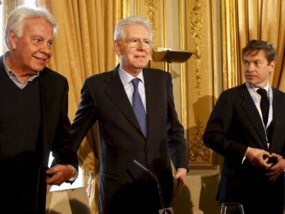 Gonz&aacute;lez, Monti y Berggruen, durante una rueda de prensa antes del inicio del debate del Consejo para el Futuro de Europa, en Madrid.