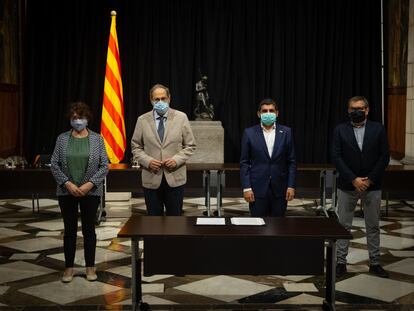 El presidente de la Generalitat, Quim Torra, durante la firma del Acuerdo por una Cataluña social.
