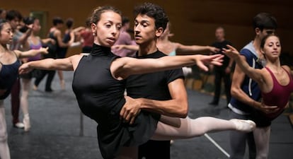 El joven bailarín Rinaldo Venutti participante en el curso IBStage.albert garcía