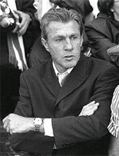 Luis Fernández.