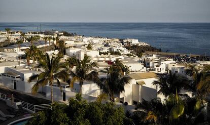 Vista del Puerto del Carmen, en Lanzarote, en una imagen de archivo.