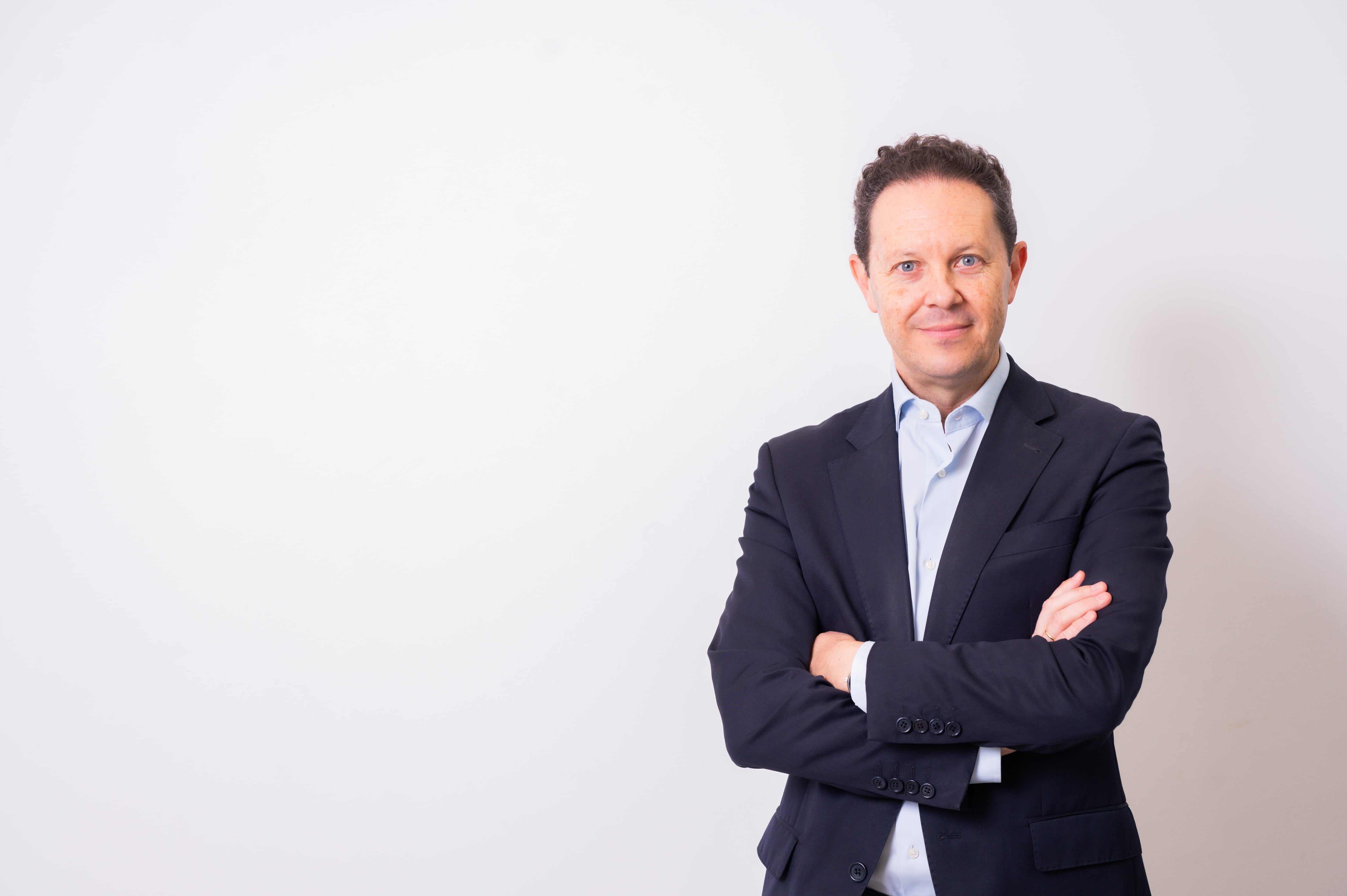 Ricardo de Pablos, director ejecutivo de Holcim España, ha sido nombrado, por unanimidad, presidente de la Agrupación de Fabricantes de Cemento de España (Oficemen). Desde 2005, su trayectoria ha estado vinculada a Holcim España, donde ha desempeñado dife