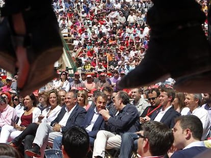 Zapatero en el mitin de la plaza de toros de Valencia.