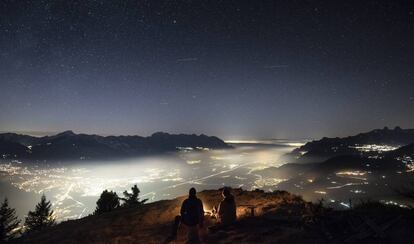 Vistas de la llanura de Chablais cerca de la ciudad de Bex, Suiza.