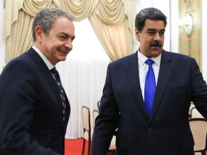 Zapatero y Maduro, este viernes en el Palacio de Miraflores en Caracas. 