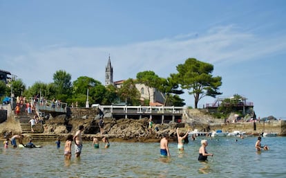 Mundaka es un apacible pueblo marinero en la costa vizcaína.