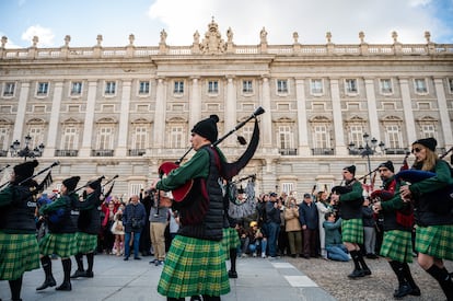 Gaiteros durante la fiesta del Día de San Patricio en Madrid, en marzo de 2023.