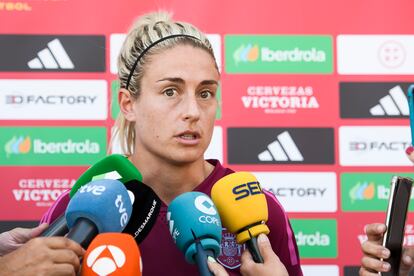 Alexia Putellas atendía, este domingo en Sevilla, a los medios en la ciudad deportiva del Betis.