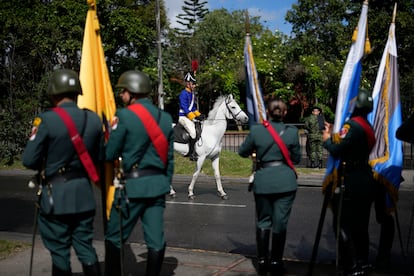 En total, los participantes en el desfile de Bogotá recorrieron una distancia de 4,82 kilómetros.