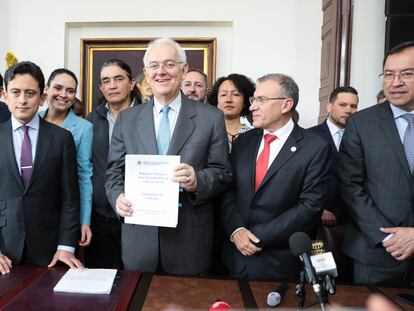 El ministro de Hacienda, José Antonio Ocampo, radicó el proyecto de Reforma Tributaria ante la Cámara de Representantes, en Bogotá, el 8 de agosto de 2022.