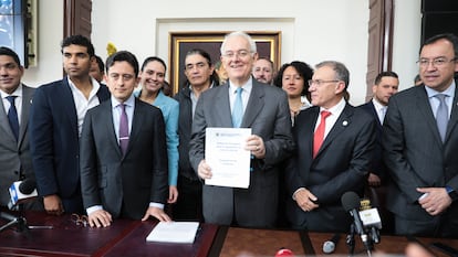 José Antonio Ocampo, radicó el proyecto de Reforma Tributaria ante la Cámara de Representantes, en Bogotá, el 8 de agosto de 2022.