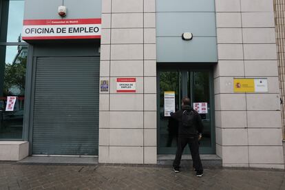 Oficina de empleo cerrada durante el estado de alarma.