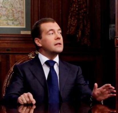 El presidente ruso, Dmitry Medvedev, durante su entrevista televisiva del viernes.