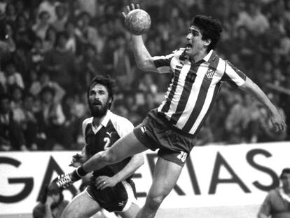 Una imagen del partido que enfrentó al Atlético de Madrid, dirigido por Juan de Dios Román, con la Metaloplastika, liderada por Veselin Vujovic