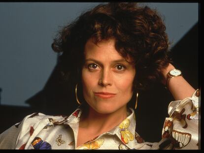 Studio portrait of actress Sigourney Weaver.   (Photo by LGI Stock/Corbis/VCG via Getty Images)