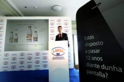 El director general de LARSA, José Armando Tellado, durante la presentación del balance de la compañía en 2012 y de la nueva campaña de comunicación 'Desconecting', en un acto celebrado hoy en A Coruña.