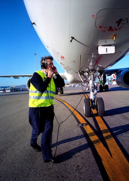 La aviación de transporte de pasajeros ha logrado unos niveles de seguridad impensables en sus comienzos, a finales de la I Guerra Mundial.