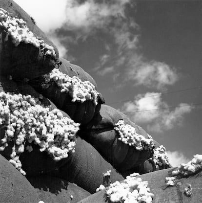 'The Cloud Factory, Assyut, Egypt', 1939, de Lee Miller. 