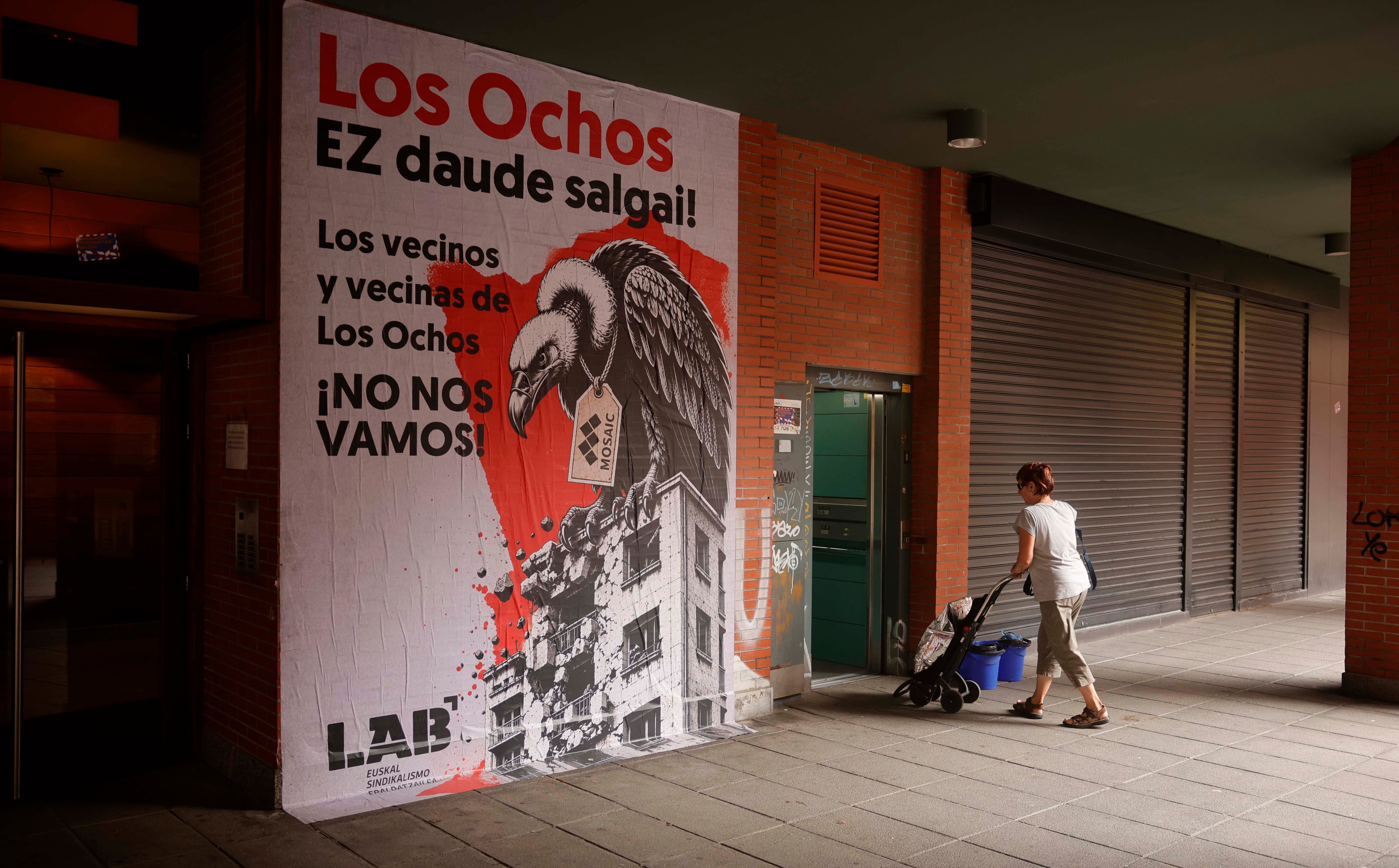 Bloque de viviendas en Erandio, conocidos como 'Los 8', en proceso desahucio.