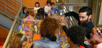 Actividades en el nuevo espacio educativo del Museo Guggenheim.