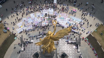 El Ángel de la Independencia, dónde concluyó la XIII Marcha de la Dignidad Nacional Madres Buscando a sus Hijos, Hijas, Verdad y Justicia.
