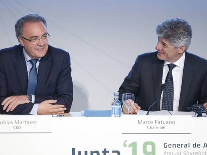 Tobías Martínez y Marco Patuano, consejero delegado de Cellnex y su futuro relevo, hace cuatro años.