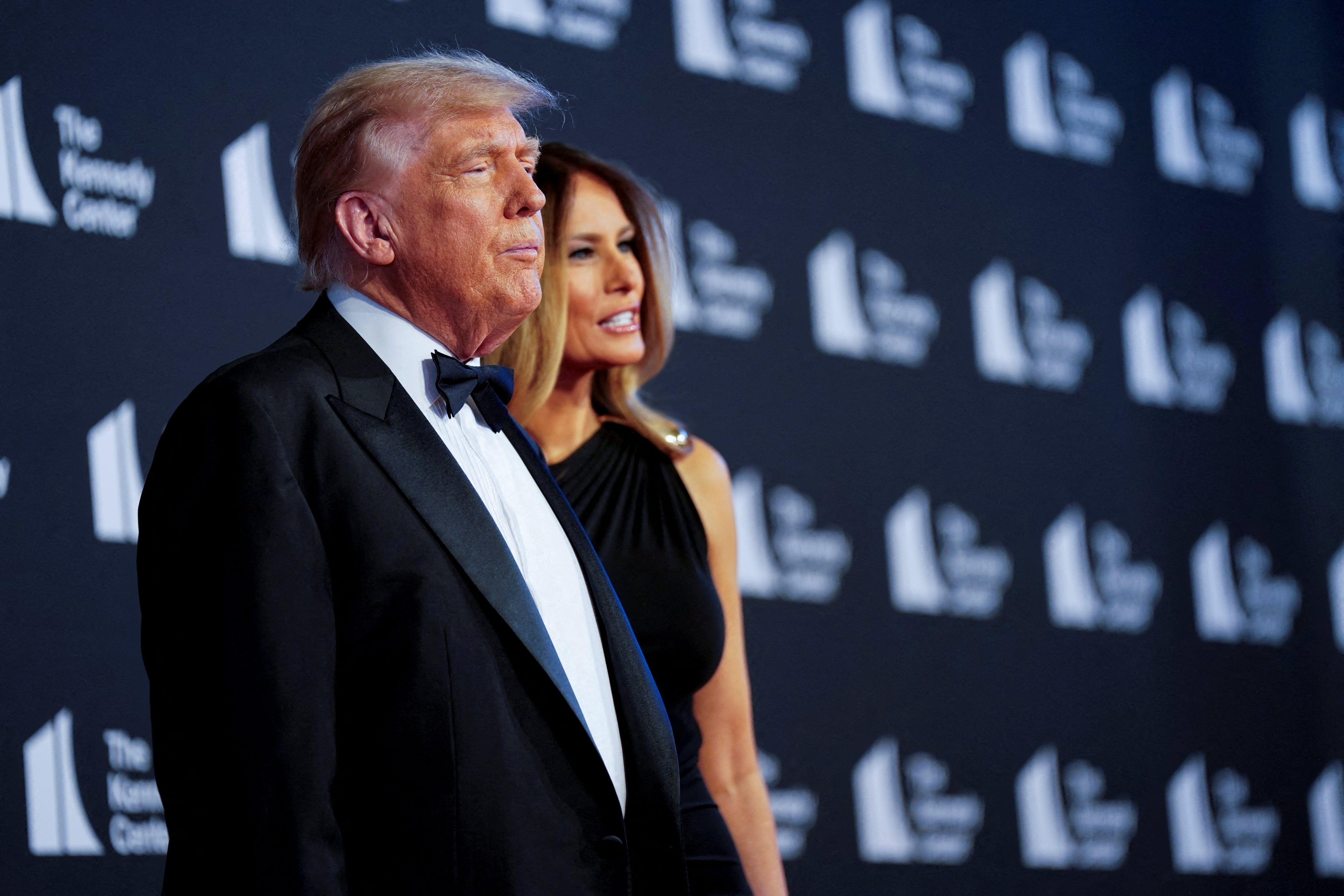 Abucheos y aplausos para Trump en el estreno del musical ‘Los miserables’ en el Kennedy Center