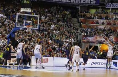 Canasta decisiva de Llull en la edición de Málaga 2014