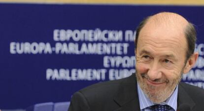 Alfredo P&eacute;rez Rubalcaba, durante un debate de la Alianza Progresista de los Socialistas en la sede del Parlamento Europeo en Estrasburgo, Francia.