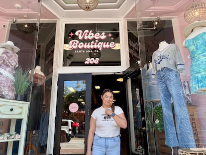 On Tuesday, Alexa Vargas, owner of Vibes Boutique in Santa Ana, said his sales fell 30% after immigration agents launched raids in southern California.