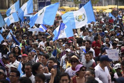 Una manifestación la renuncia de Morales.
