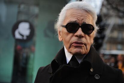 El diseñador alemán Karl Lagerfeld.