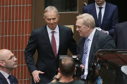 El ex primer ministro británico, Tony Blair, este viernes a la salida de Westminster.