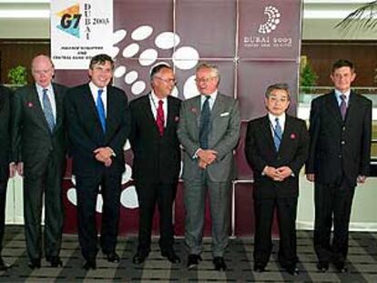 Los ministros de Finanzas de los siete países más ricos del mundo, ayer, en una foto de familia.