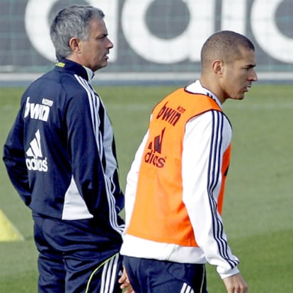 Mourinho y Benzema