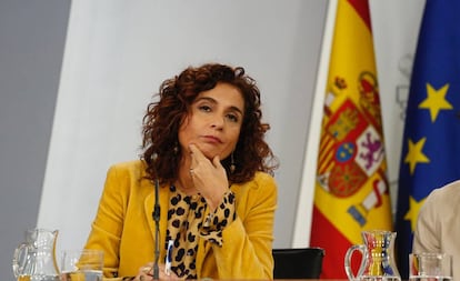 La ministra de Hacienda, Maria Jesus Montero, en el Consejo de Ministros, en el Palacio de La Moncloa.