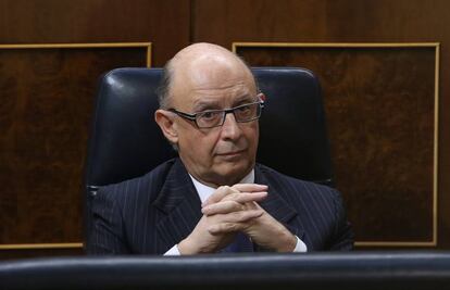 Cristóbal Montoro, ministro de Hacienda