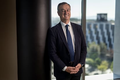 César González-Bueno, consejero delegado del Banco Sabadell, fotografiado el pasado viernes en su despacho en la sede de la entidad en Sant Cugat del Vallés.