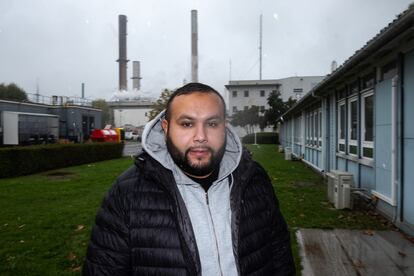 Anasse Kazib, sindicalista ferroviario de París.