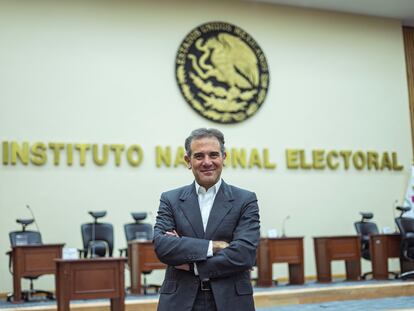 Lorenzo Córdova Vianello, en la sala de sesiones del Consejo General del INE, el 30 de diciembre.