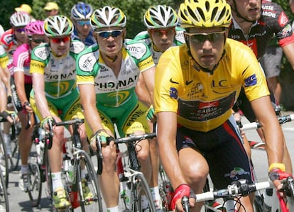 Oscar Pereiro, en el Tour de 2006.